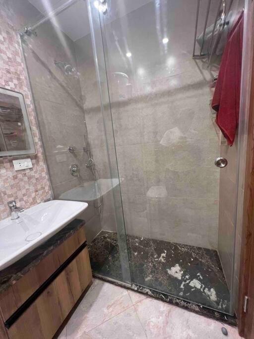 Newly Refurbished Flat,Marble Floors.Central Kaherah Luaran gambar